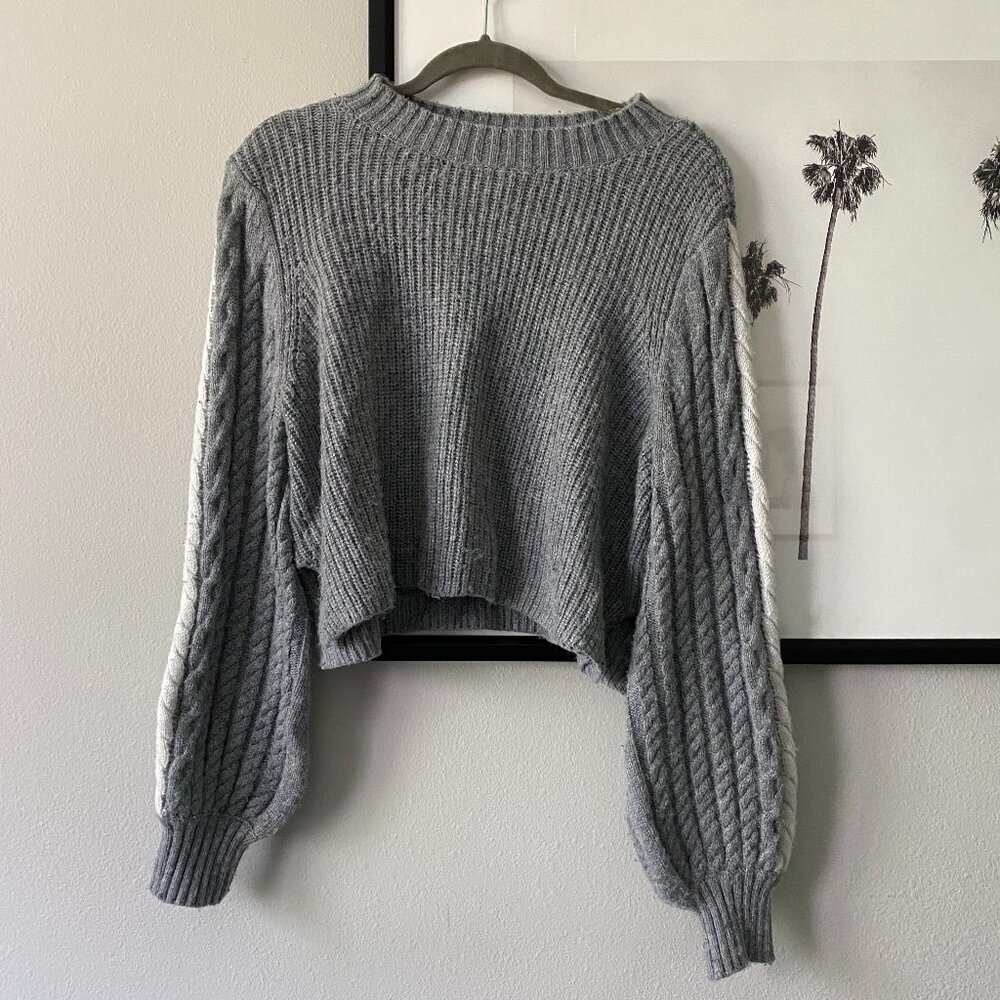 Marled x Olivia Culpo | EUC Intarsia Cable Sweater Gray/Ivory Size Large - Picture 2 of 9